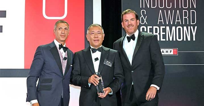 رئیس هیوندای در تالار مشاهیر