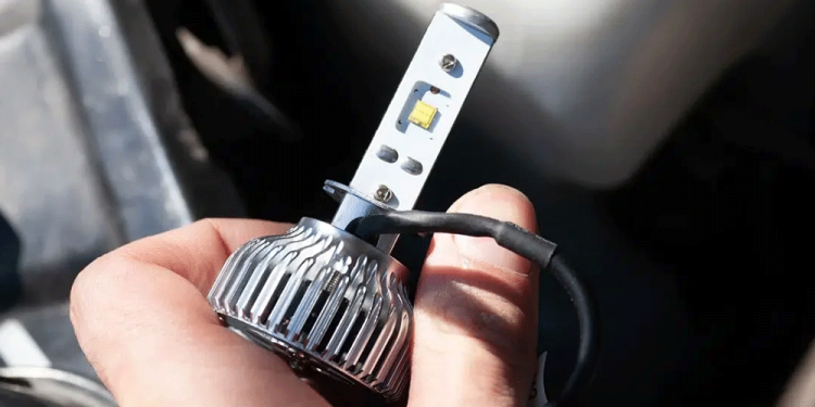 بهترین هدلایت های خودرو